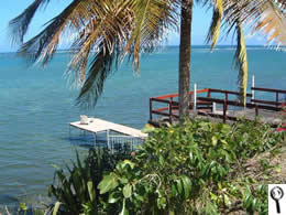 Terrasse et ponton depuis le cocotier